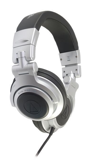 Фото Audio-techncia ATH-PRO700SV закрытые DJ наушники