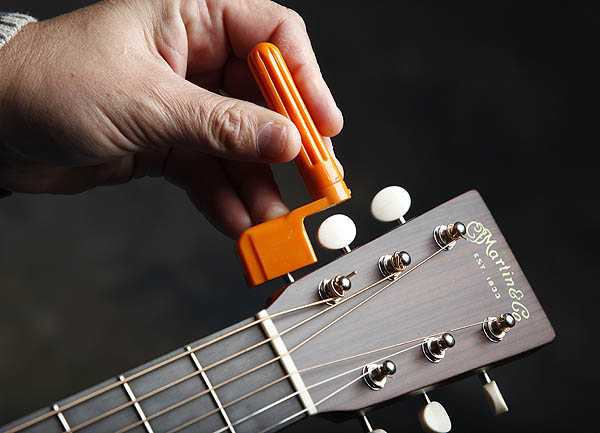 Фото Вайндер для гитары Alice