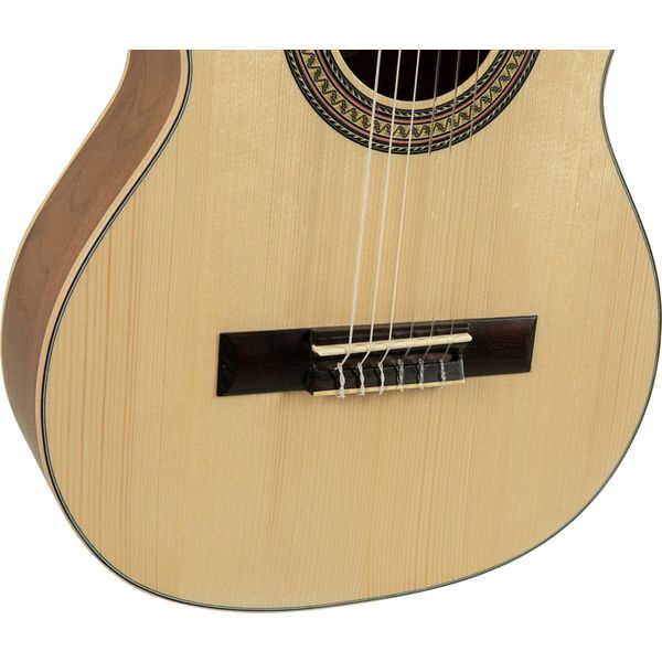 Фото Гитара классическая 3/4 MANUEL RODRIGUEZ E-57