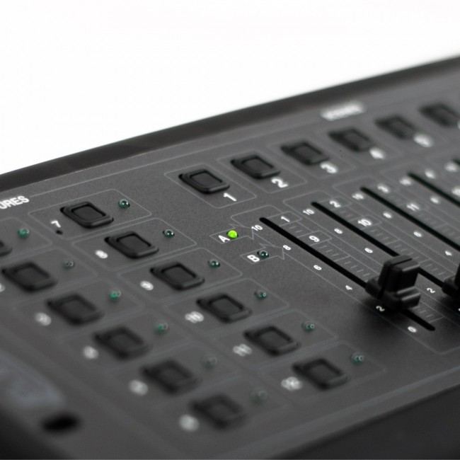 Фото American DJ DMX Operator I