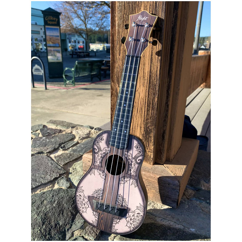 Фото Укулеле сопрано FLIGHT TUS-40 MW