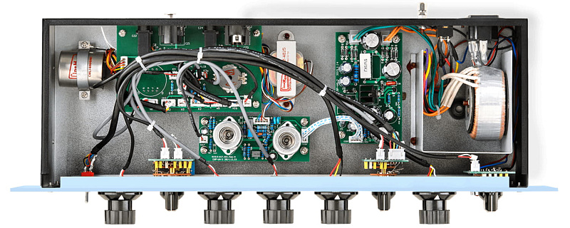 Фото Ламповый Эквалайзер WARM AUDIO EQP-WA