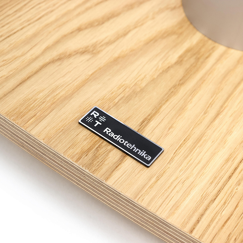 Фото Стойка для акустики Radiotehnika T6 Silver/Wood