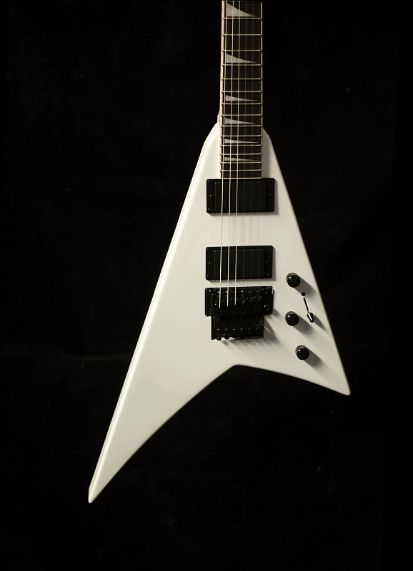 Фото Электрогитара Magna 2000RFR-WH