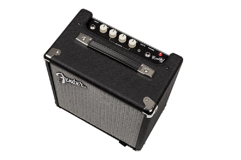 Фото Комбоусилитель FENDER RUMBLE 15 COMBO