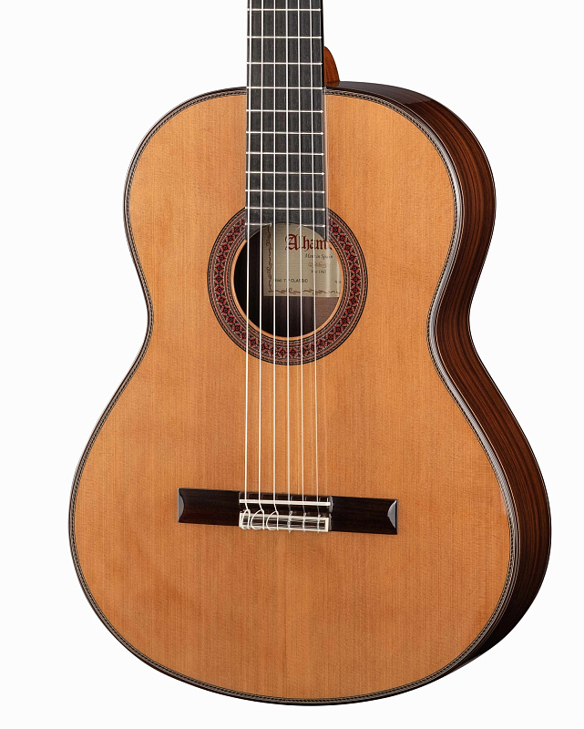Фото  Alhambra Classical Conservatory 7P 2.303 Классическая гитара